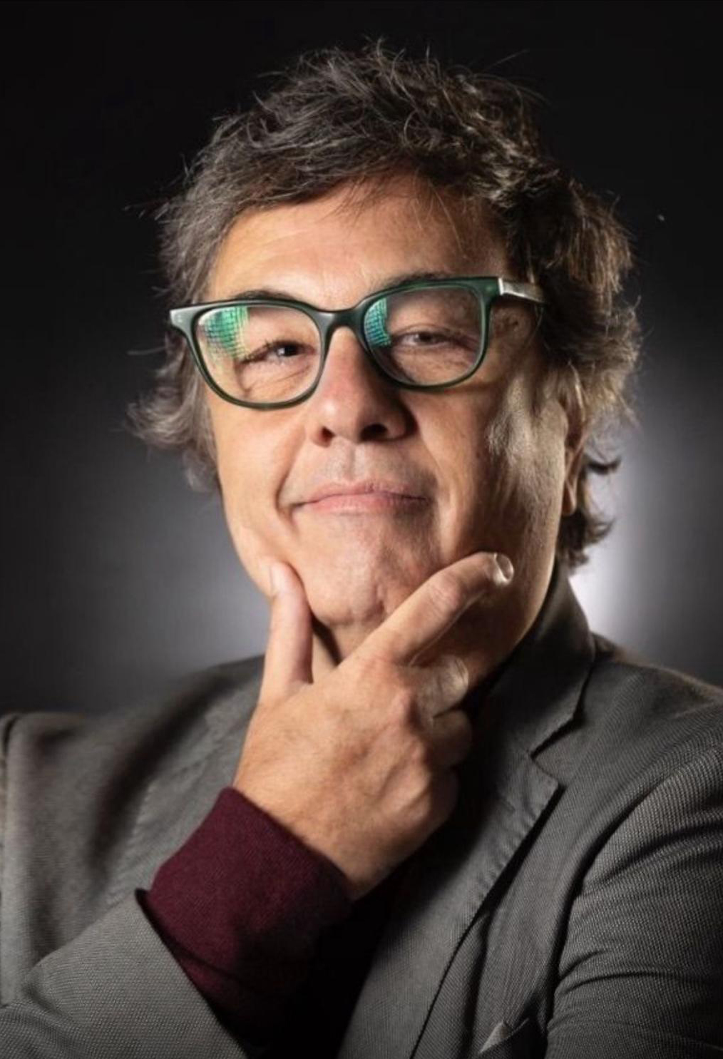 Mario Marques lança seu primeiro romance "Tudo Acabou Ontem" 4 Mario Marques
