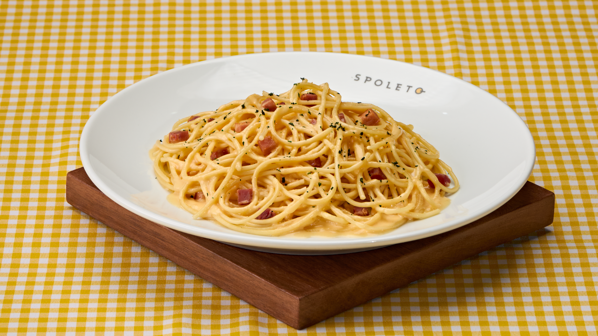 Spoleto homenageia o ingrediente queridinho dos clientes: o bacon! 7 Spaguetti Carbonara