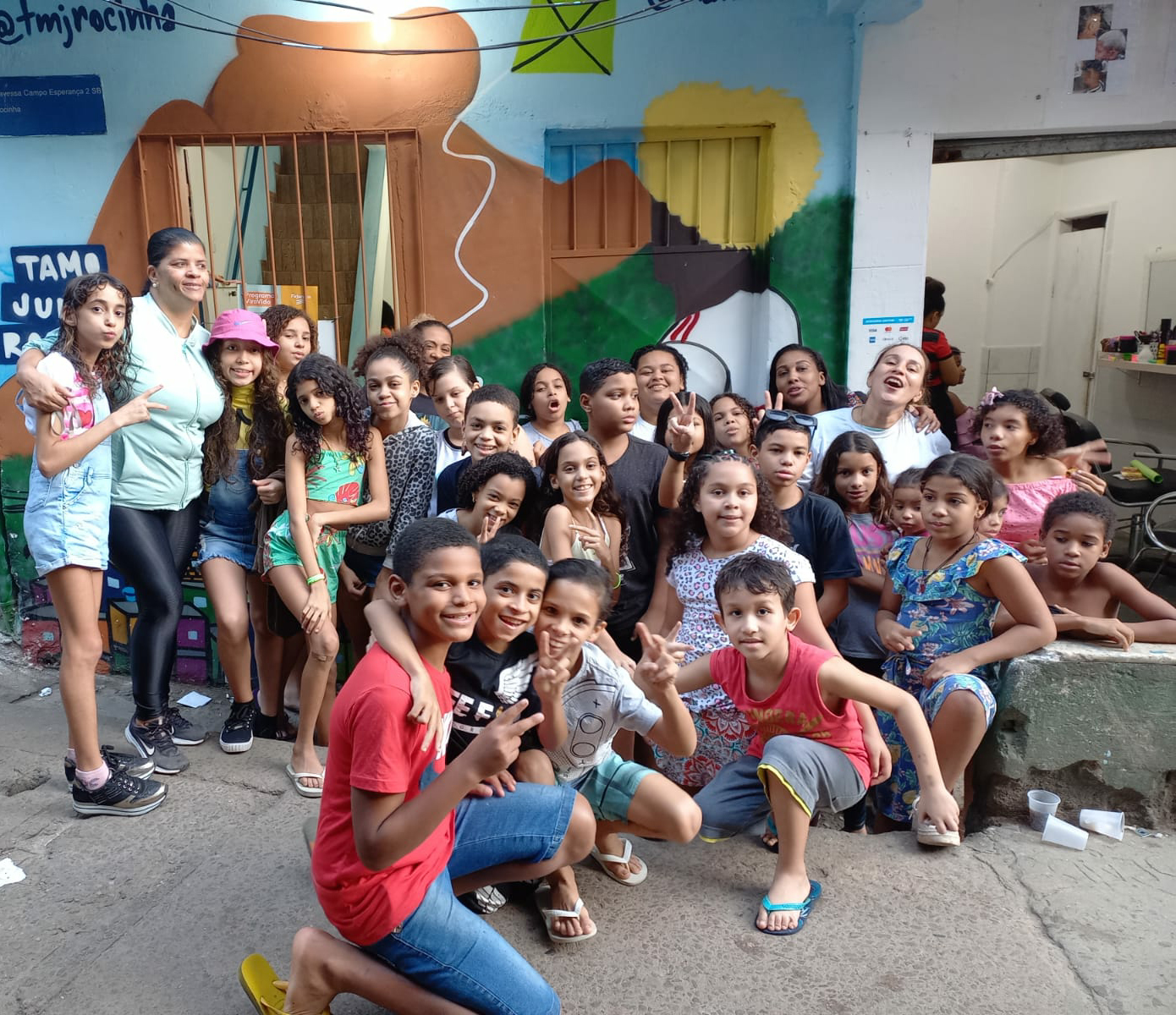 Fashion Mall realiza campanha de doação de brinquedos 7 Instituto Tamo Junto Rocinha - Acervo TMJ
