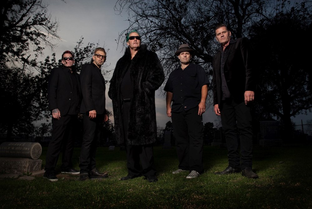 T.S.O.L. e Adolescents desembarcam no Brasil para três shows em novembro 7