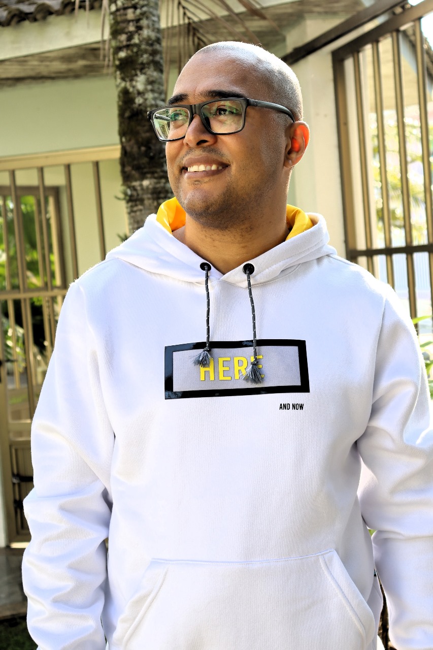 Thiago Cordeiro lança single “Se Permita” 7 Thiago Cordeiro lança single “Se Permita”