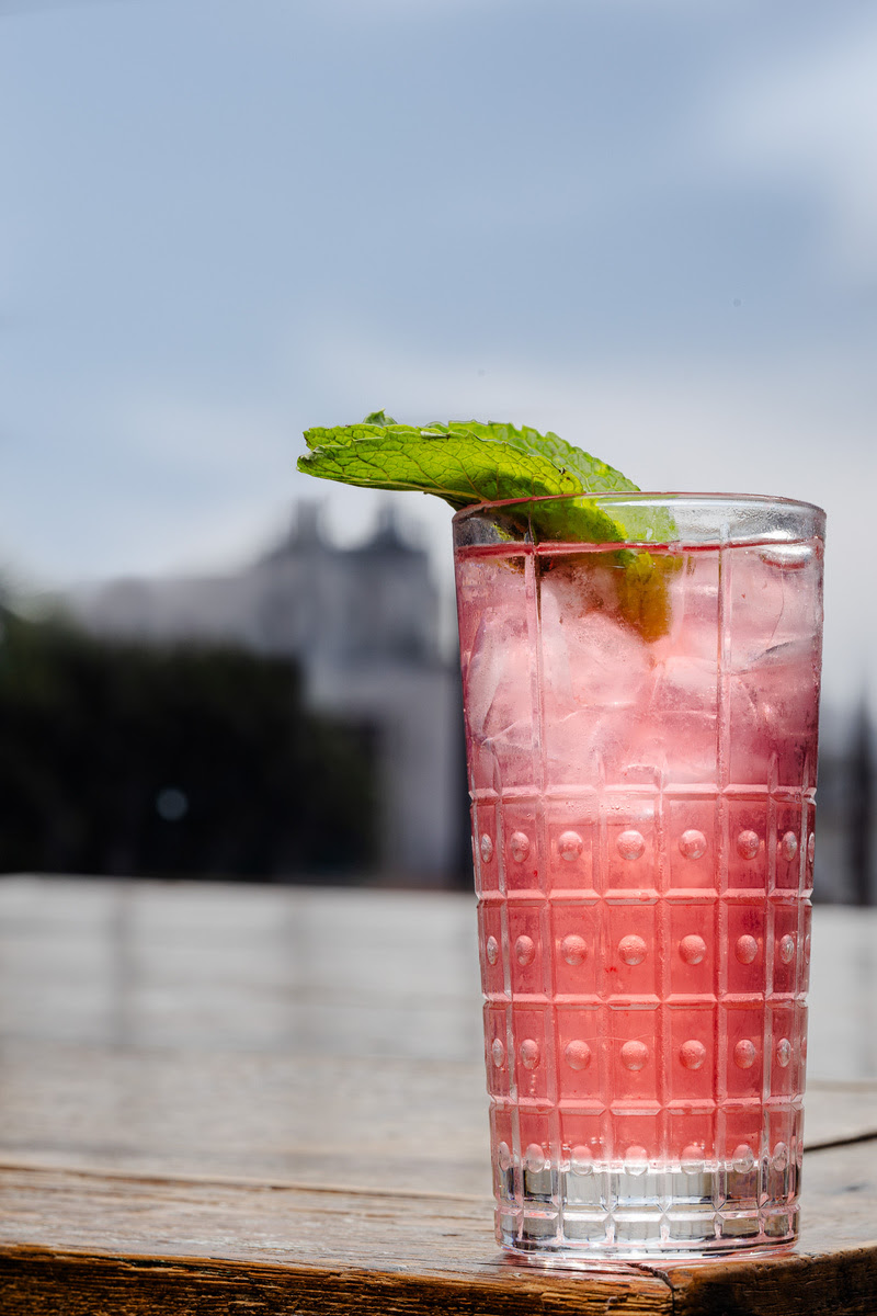 Hotel Santa Teresa MGallery celebra Outubro Rosa