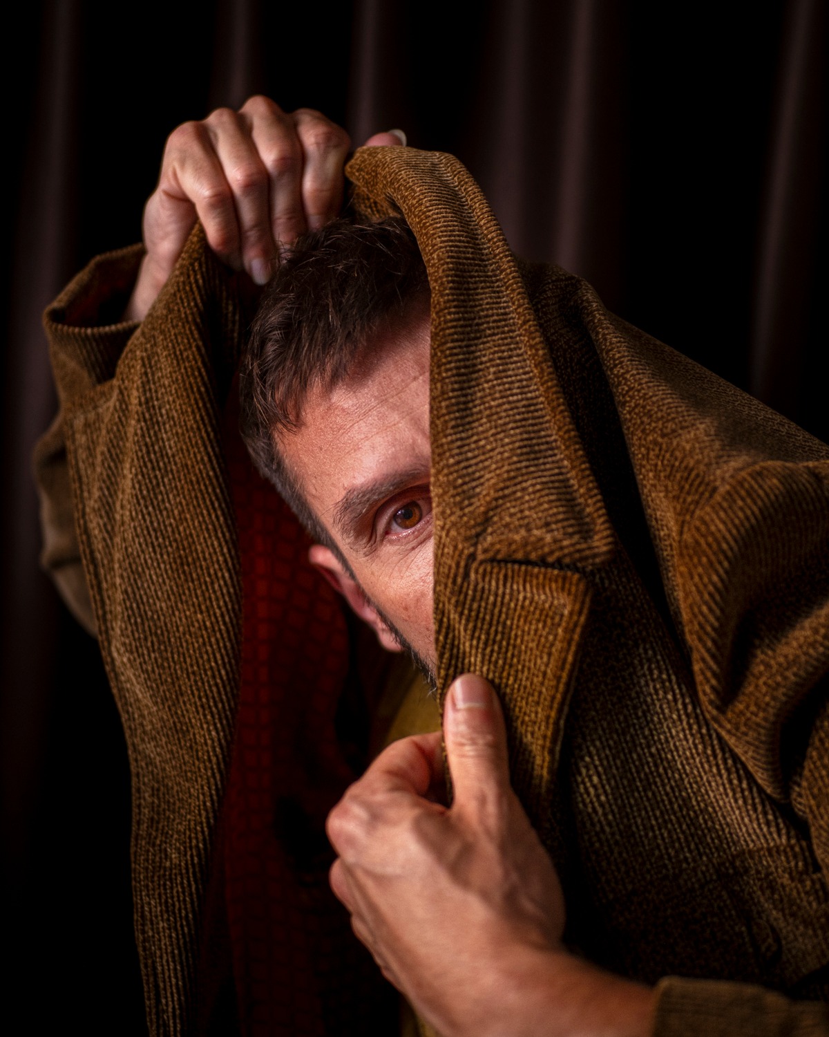 Fred Demarca lança o seu segundo álbum, A Cabeça, em parceria com Roberto Didio