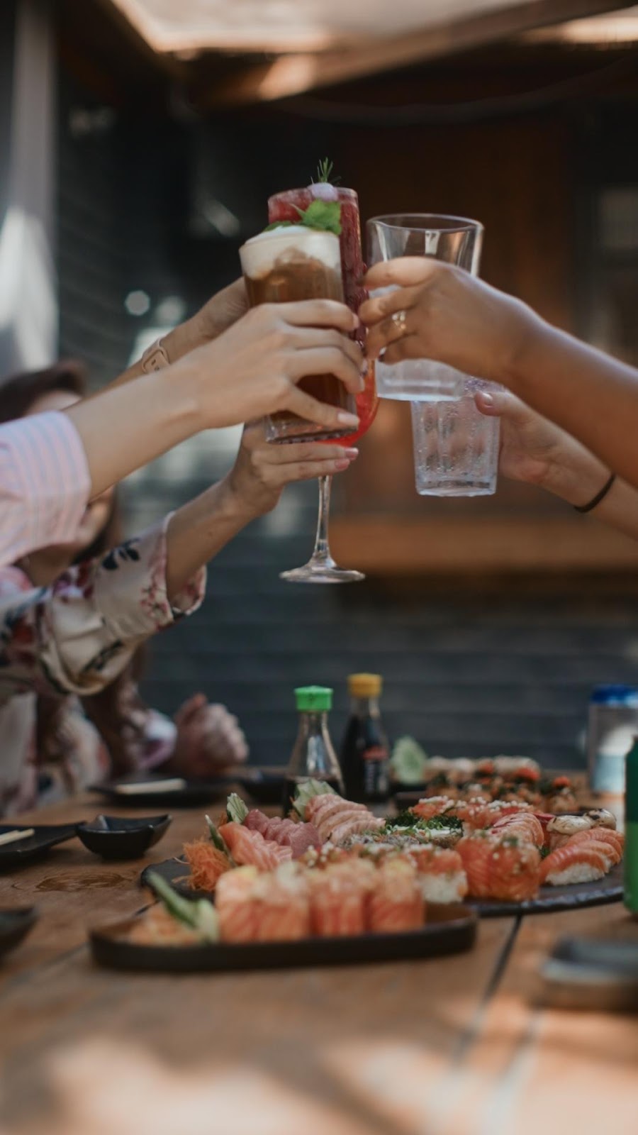 Do rodízio ao rooftop: onde realizar sua confraternização de fim de ano no Rio de Janeiro 7 Temakeria Rio