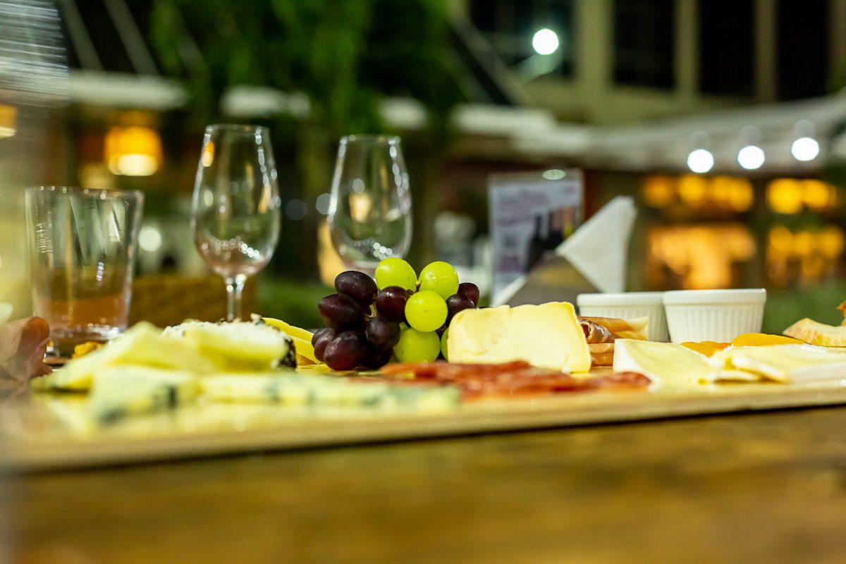 Wine Out - Tábua de queijos
