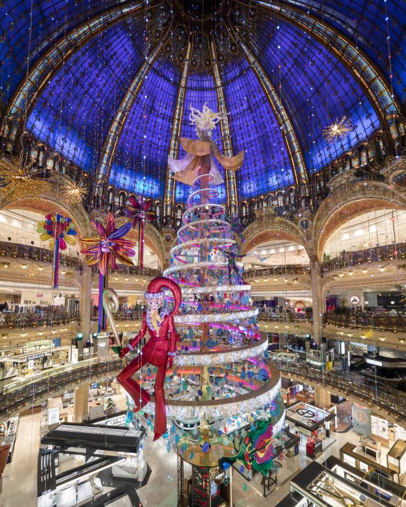 Galeries Lafayette inaugura em Paris sua decoração de Natal Galeries Lafayette inaugura em Paris sua decoração de Natal