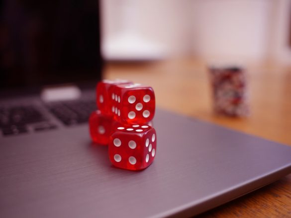 Como jogar cassino online com mais segurança: 3 dicas essenciais