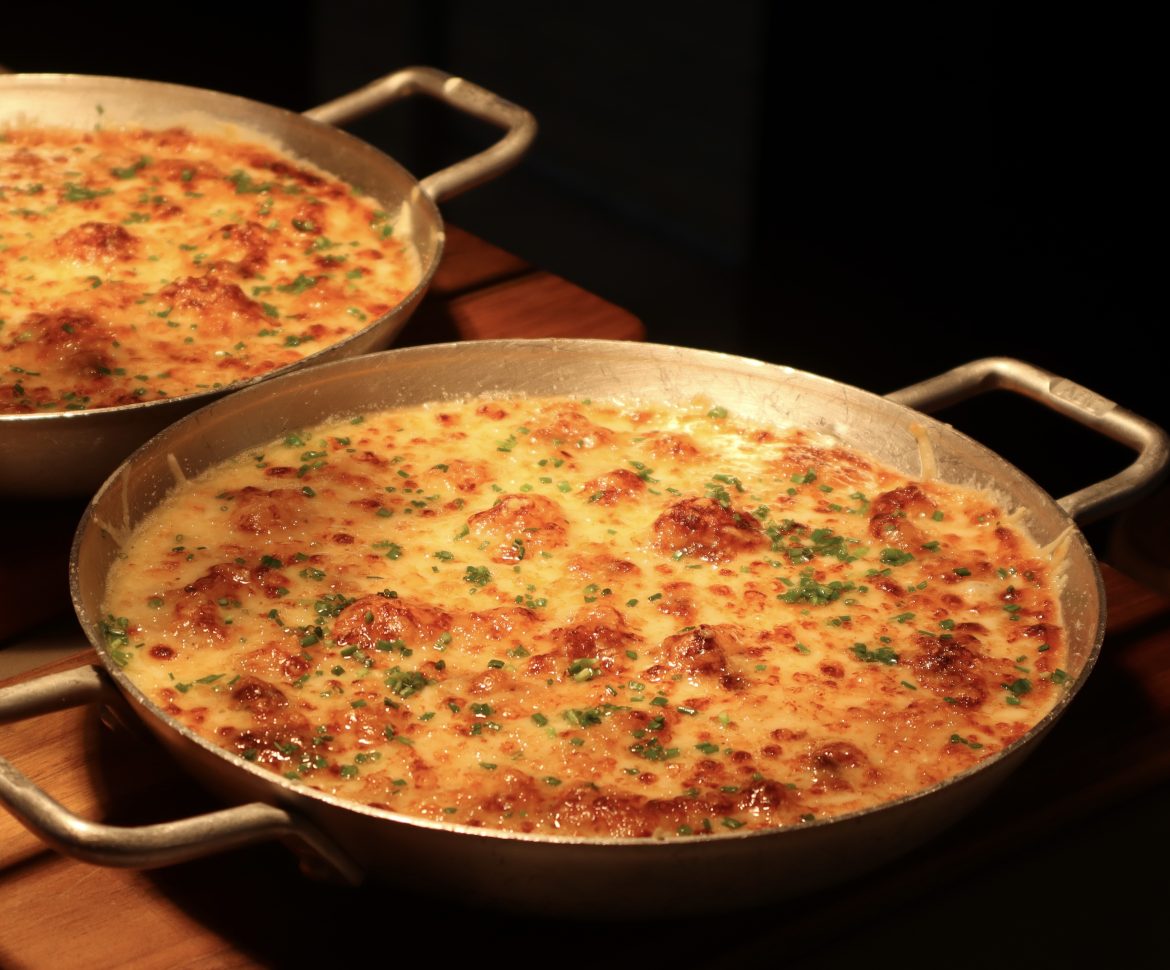 Gnocchi de batata, dourado e gratinado