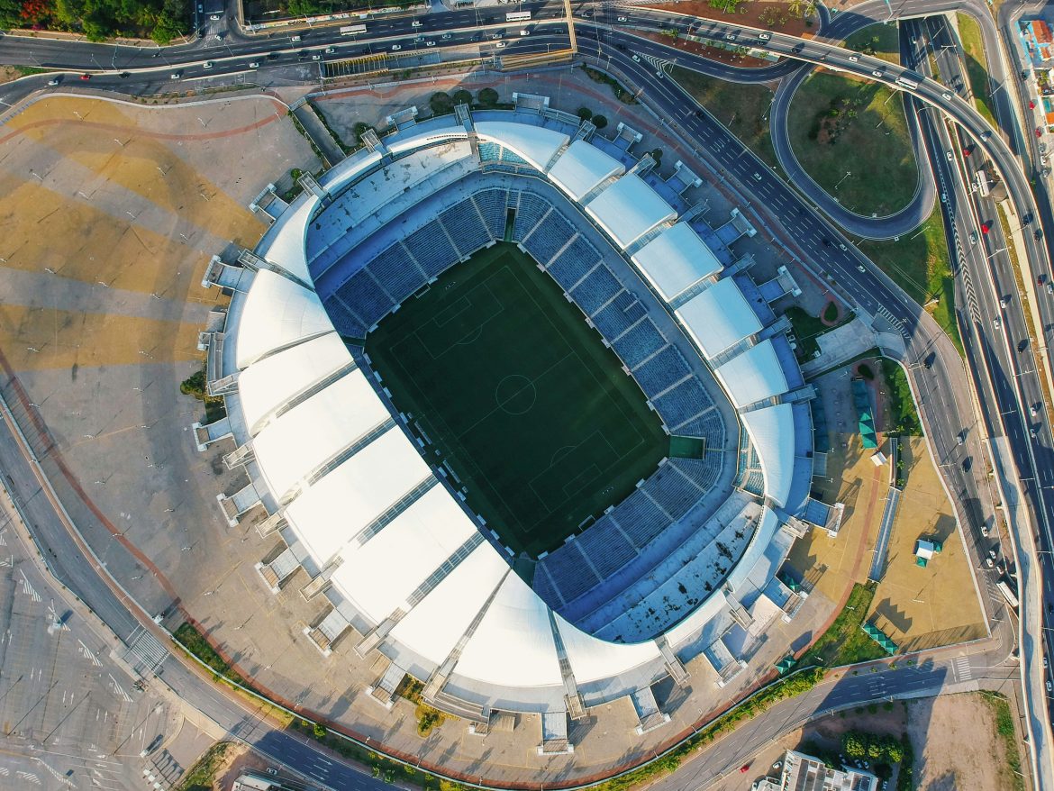 Foto aérea do estádio de futebol