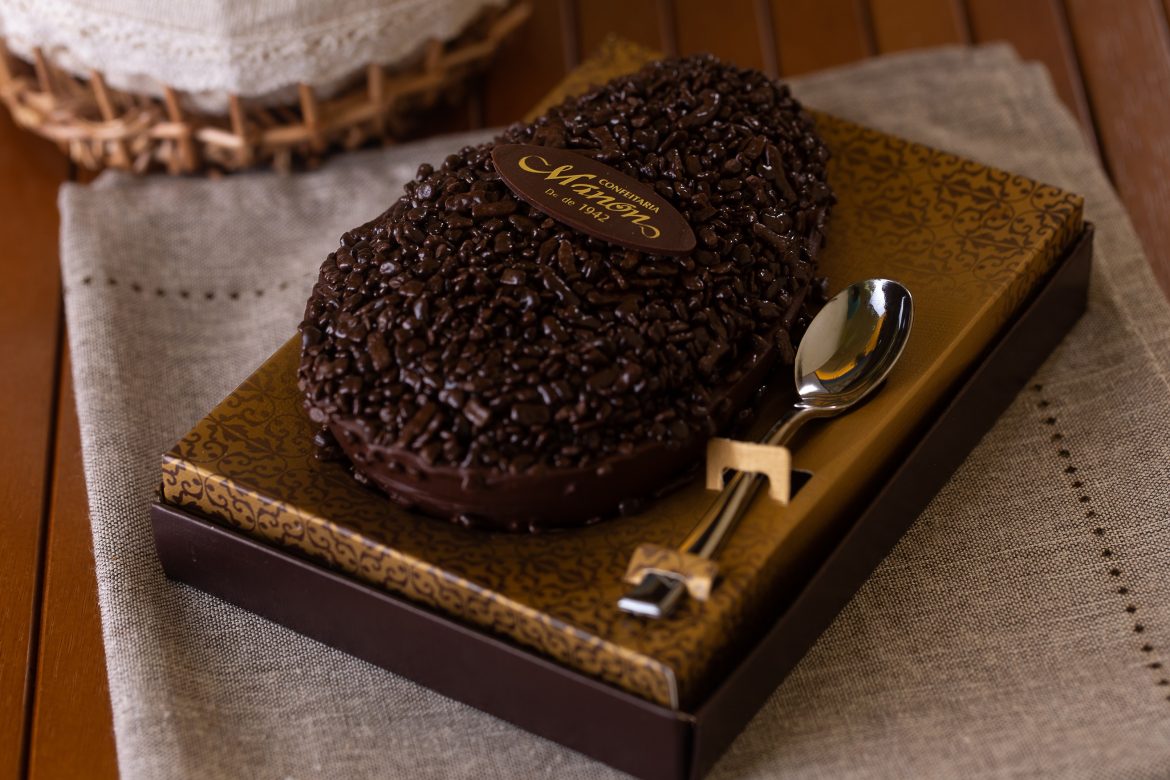 Ovo de colher Confeitaria Manon