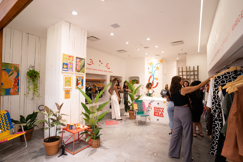 Espaço no Shopping Tijuca recebe marcas que incluem desde objetos de decoração para a casa a acessórios em bijuterias, óculos, doces e vestuários para todos os tipos de corpo