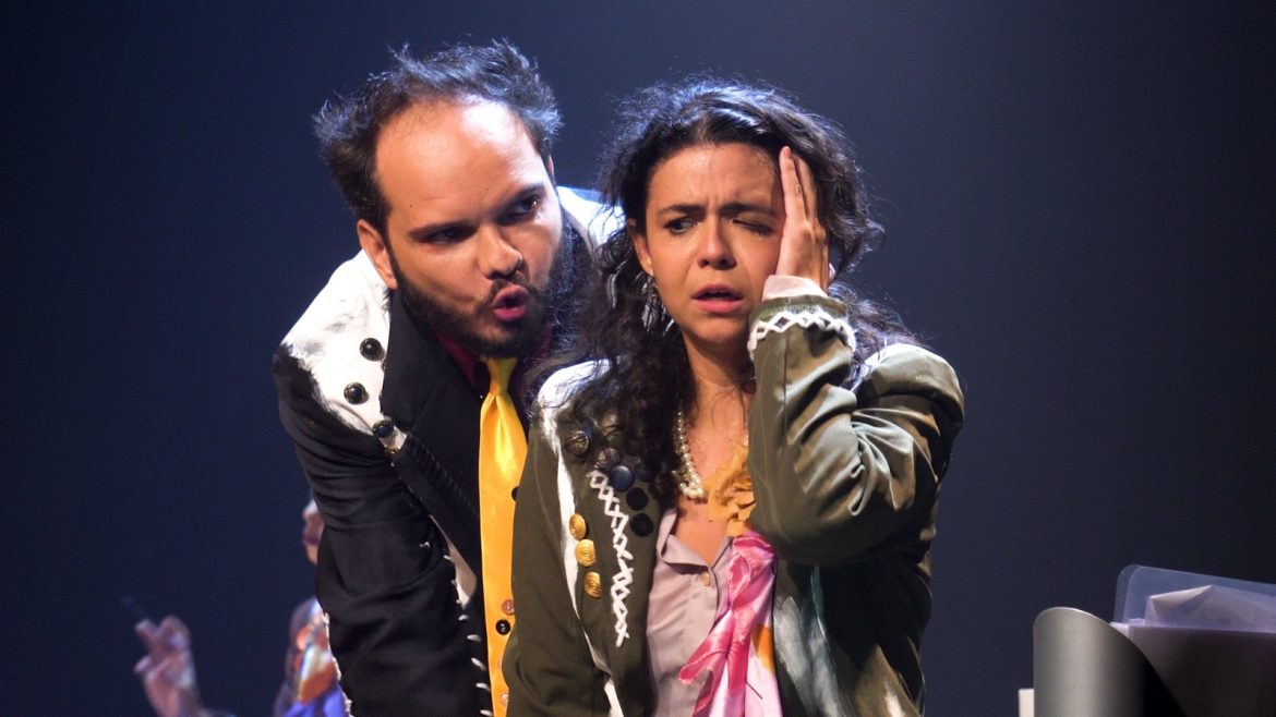 Vida útil - Jade Freneszi e Luciano Pontes