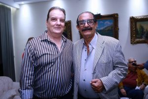 Os cirurgiões Rawlson de Thuin e Marcelo Daher