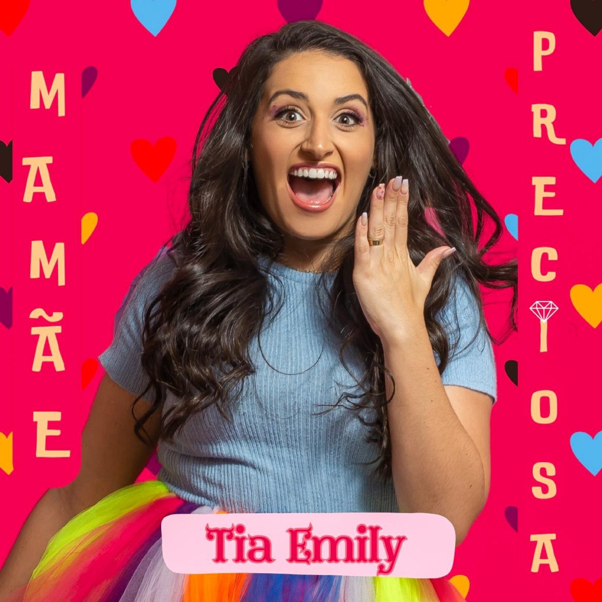 Tia Emily lança a canção “Mamãe Preciosa”, um presente para o Dia da Mães Tia Emily lança a canção “Mamãe Preciosa”, um presente para o Dia da Mães