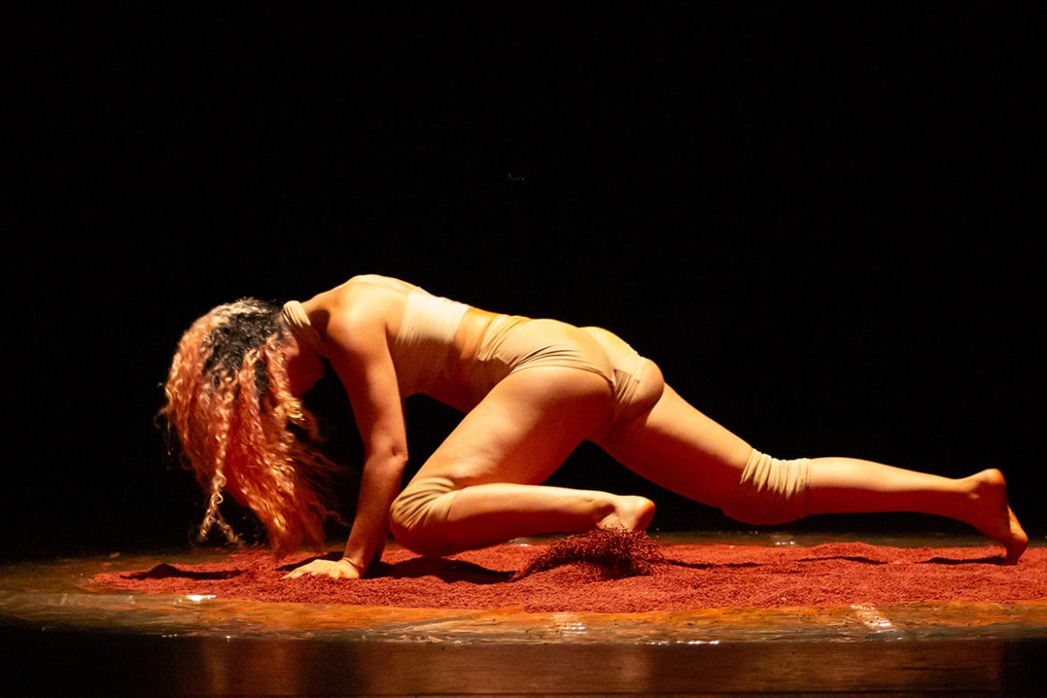 CIO DA TERRA - Mery Horta em cen