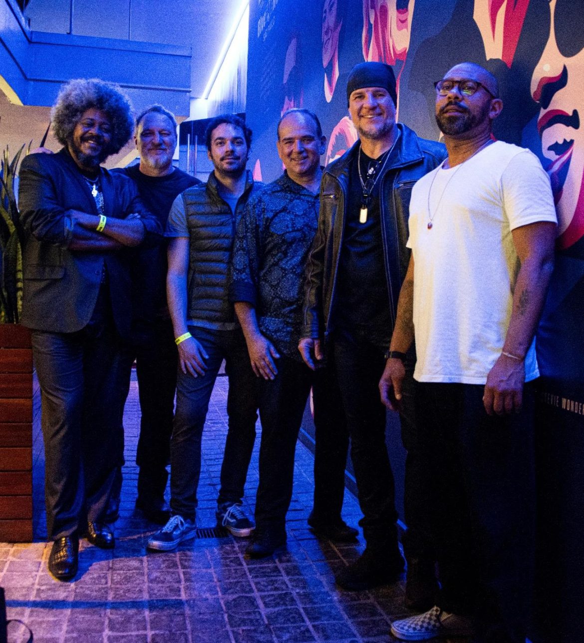 Diamond Dogs apresenta um tributo a Davie Bowie