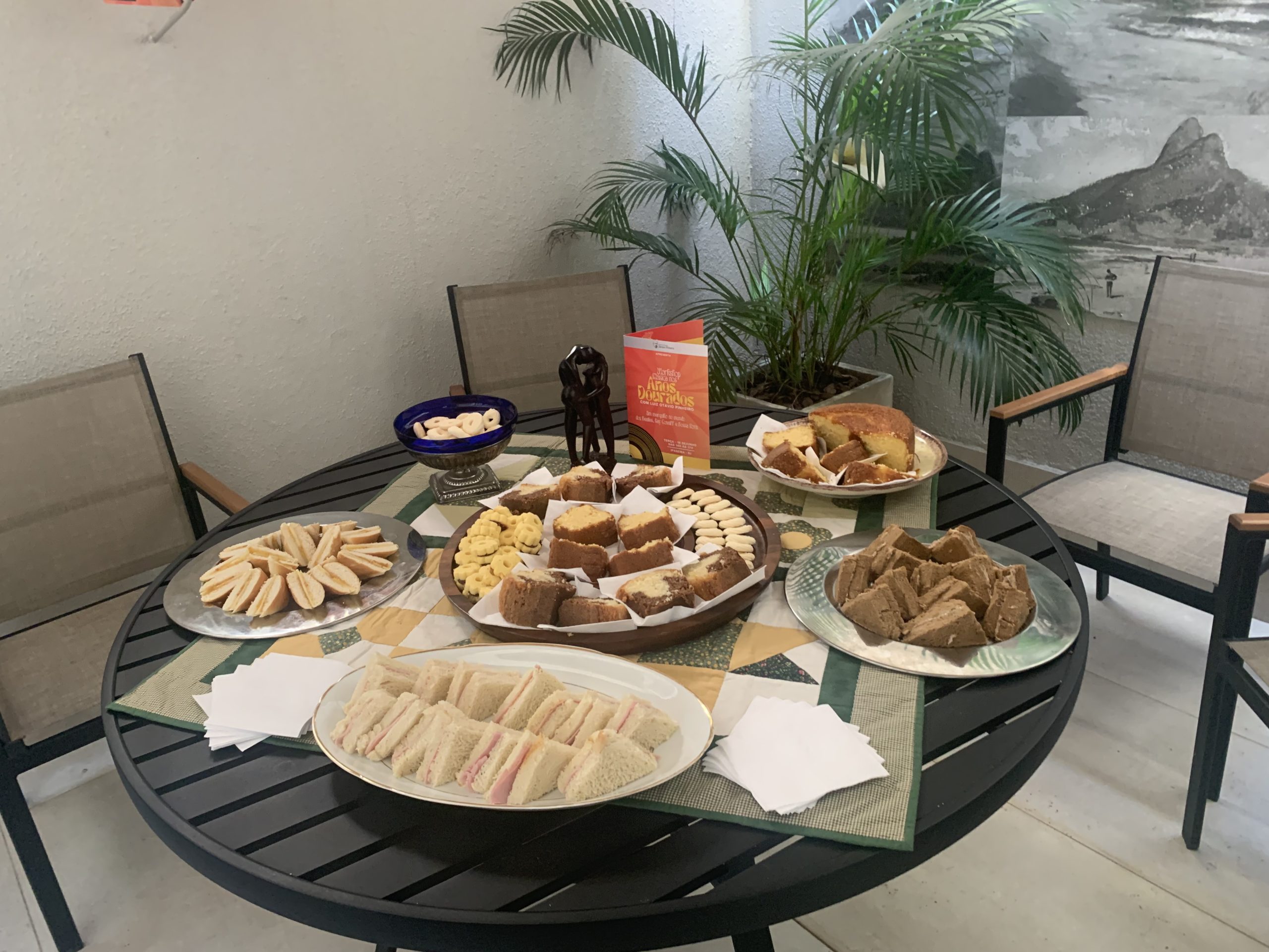O coffee break O coffee break