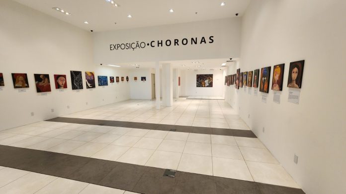 Via Parque Shopping inaugura exposição "Choronas" da artista plástica Juliana Reis