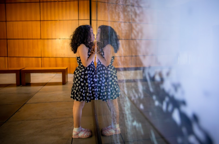 Atividade vai conhecer os pontos de vistas dos visitantes sobre o centro cultural - Foto: Luciola Villela