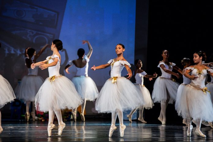 Ballet Manguinhos participa pela primeira vez da décima oitava edição do Festival Internacional de Dança de Cabo Frio