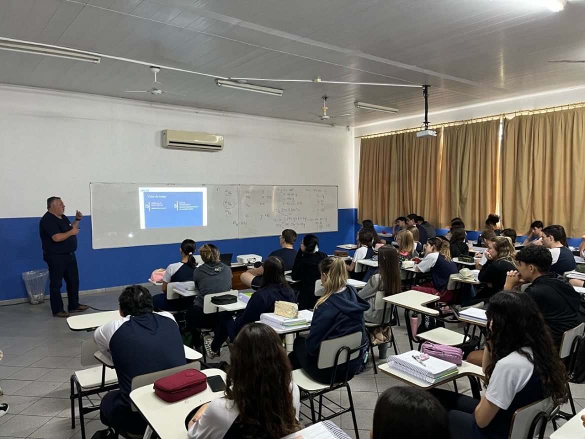 Prova de Bolsa do Elite será dia 28/09 em todas as unidades do Rio de Janeiro Prova de Bolsa do Elite será dia 28/09 em todas as unidades do Rio de Janeiro