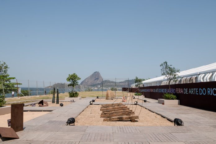 As iniciativas vão desde visitas guiadas para crianças e clientes, passando pelo já conhecido Jardim de Esculturas e parceria com a joalheria Sauer