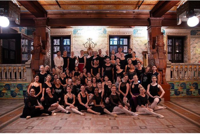 Aulão do Bem: nova edição promoverá encontro de dança no Theatro Municipal em parceria com a Escola de Dança Maria Olenewa