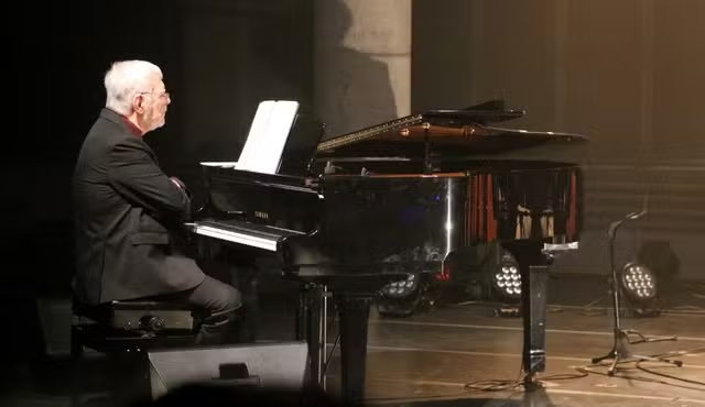 O pianista Osmar Milito