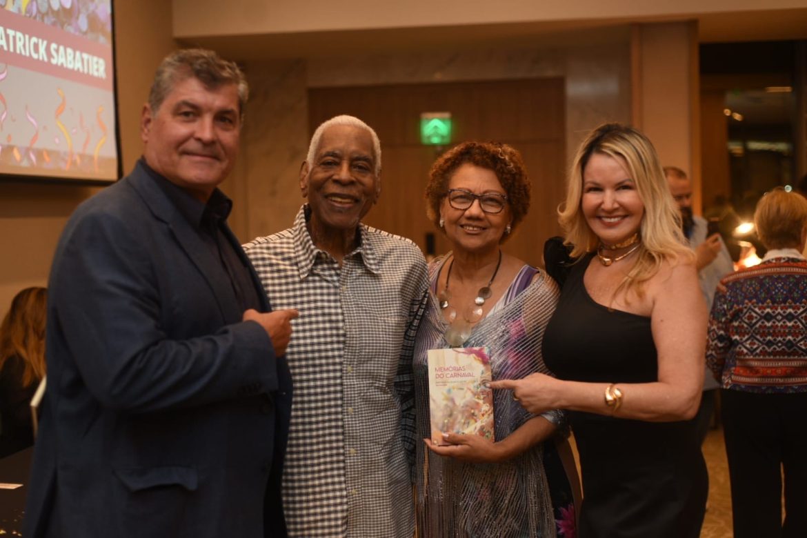 Sávio Neves , Haroldo Costa ,Célia Domingues e Viviane Fernandes Sávio Neves , Haroldo Costa ,Célia Domingues e Viviane Fernandes