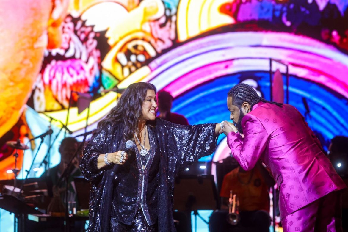 Regina Casé e Xande de Pilares, no PMB 2024 - Foto: Reginaldo Teixeira