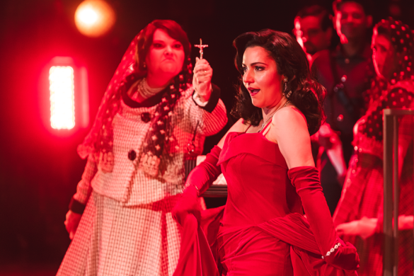 Hilda Furacão, A Ópera