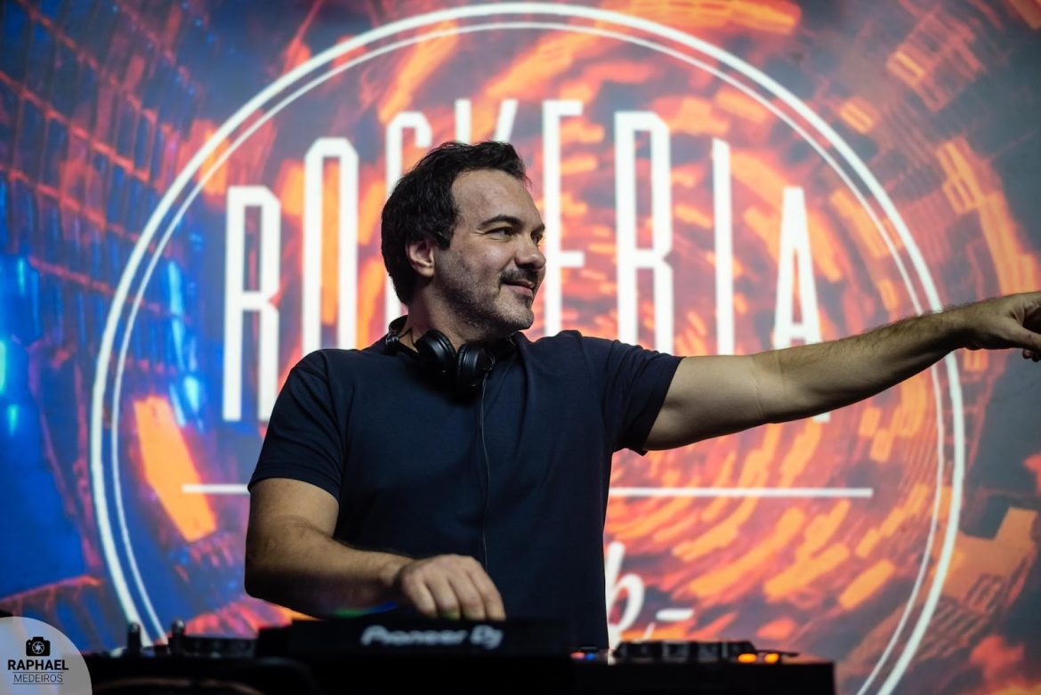 Rockeria, festa do DJ Léo Paes Leme