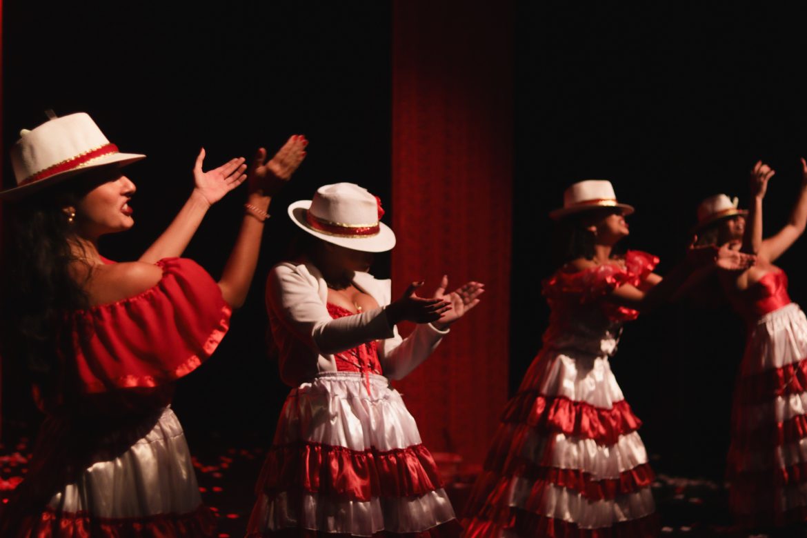 Maria no Fio da Navalha Maria no Fio da Navalha