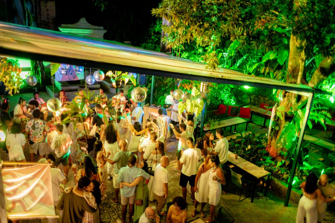 Pré-Réveillon JO&JOE Rio Pré-Réveillon JO&JOE Rio