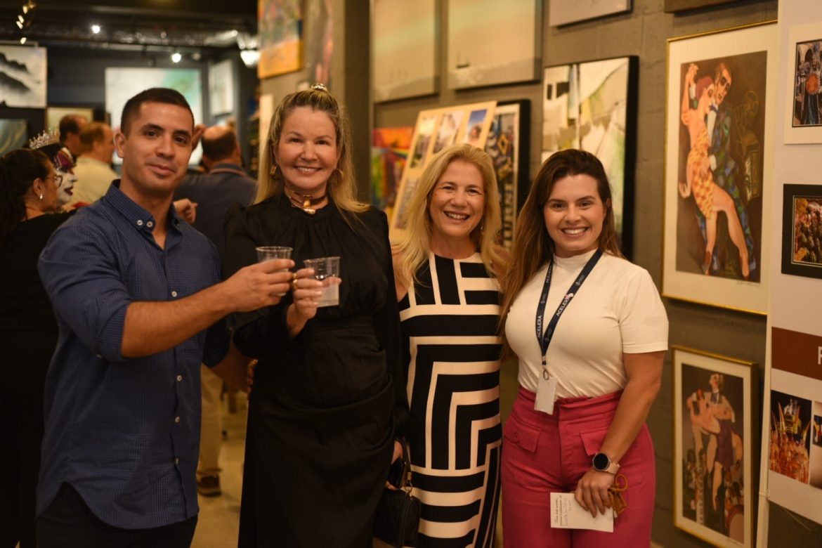 Matheus Oliveira ,Viviane fernandes ,Fátima Simões e Karina Fraga