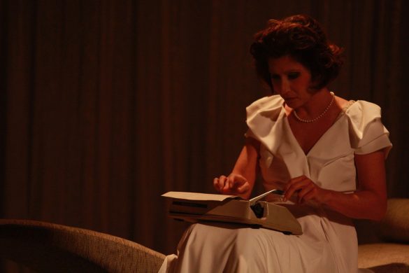 Leitura teatral inédita e gratuita com Beth Goulart, no Teatro Adolpho Bloch