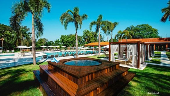Sanma Hotel piscinas lounges e hidromassagem descanso supremo