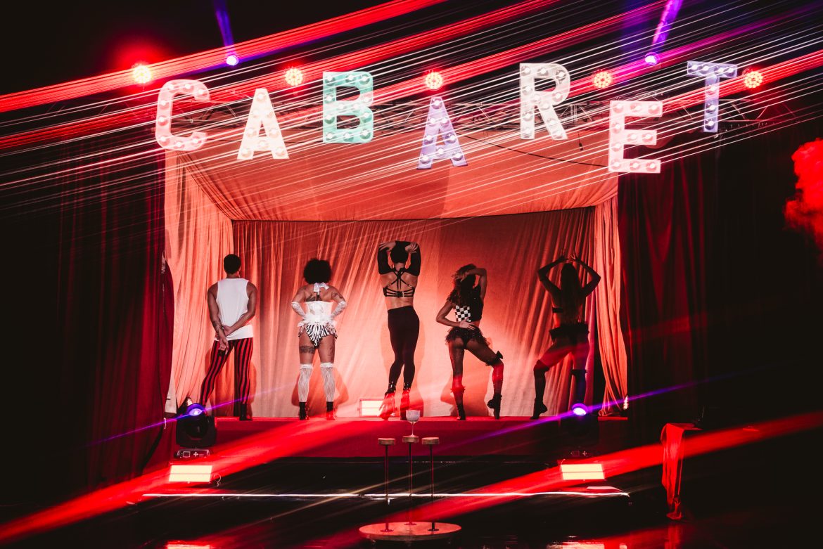 Espetáculo Cabaret está de volta ao Circo Crescer e Viver