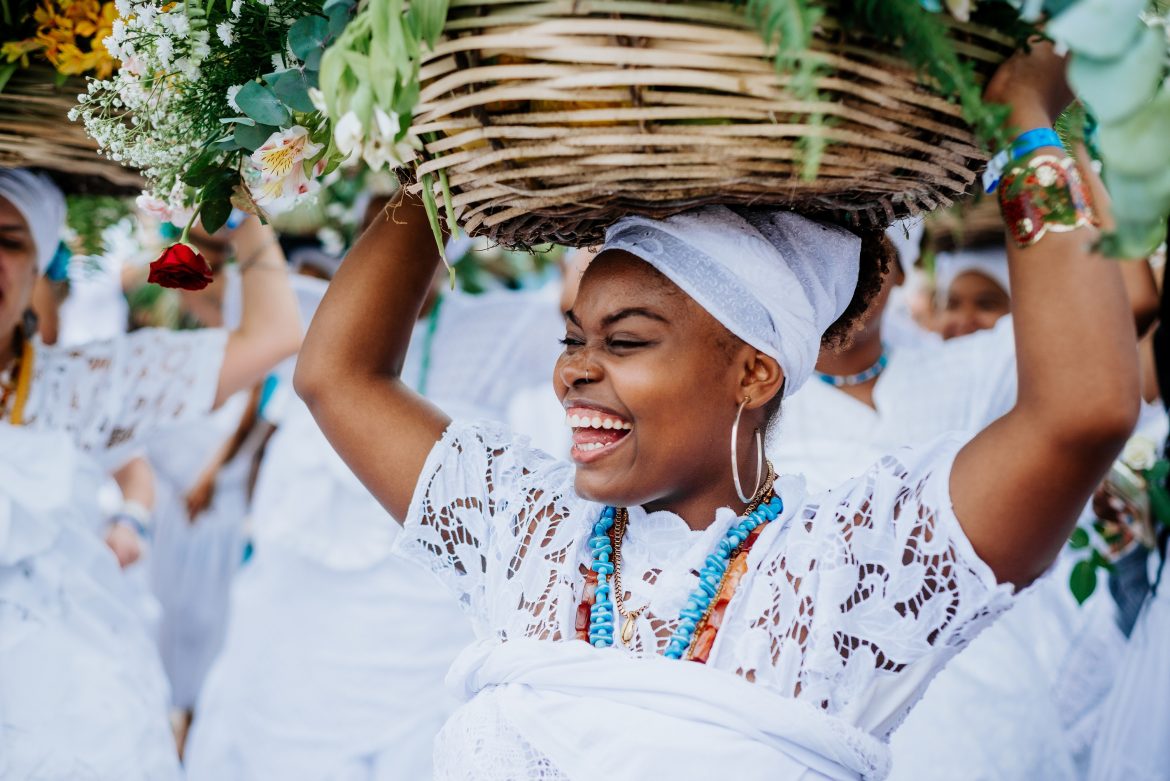 Dia de Iemanjá do Arpoador – Foto – Thaís Brum Dia de Iemanjá do Arpoador - Foto - Thaís Brum