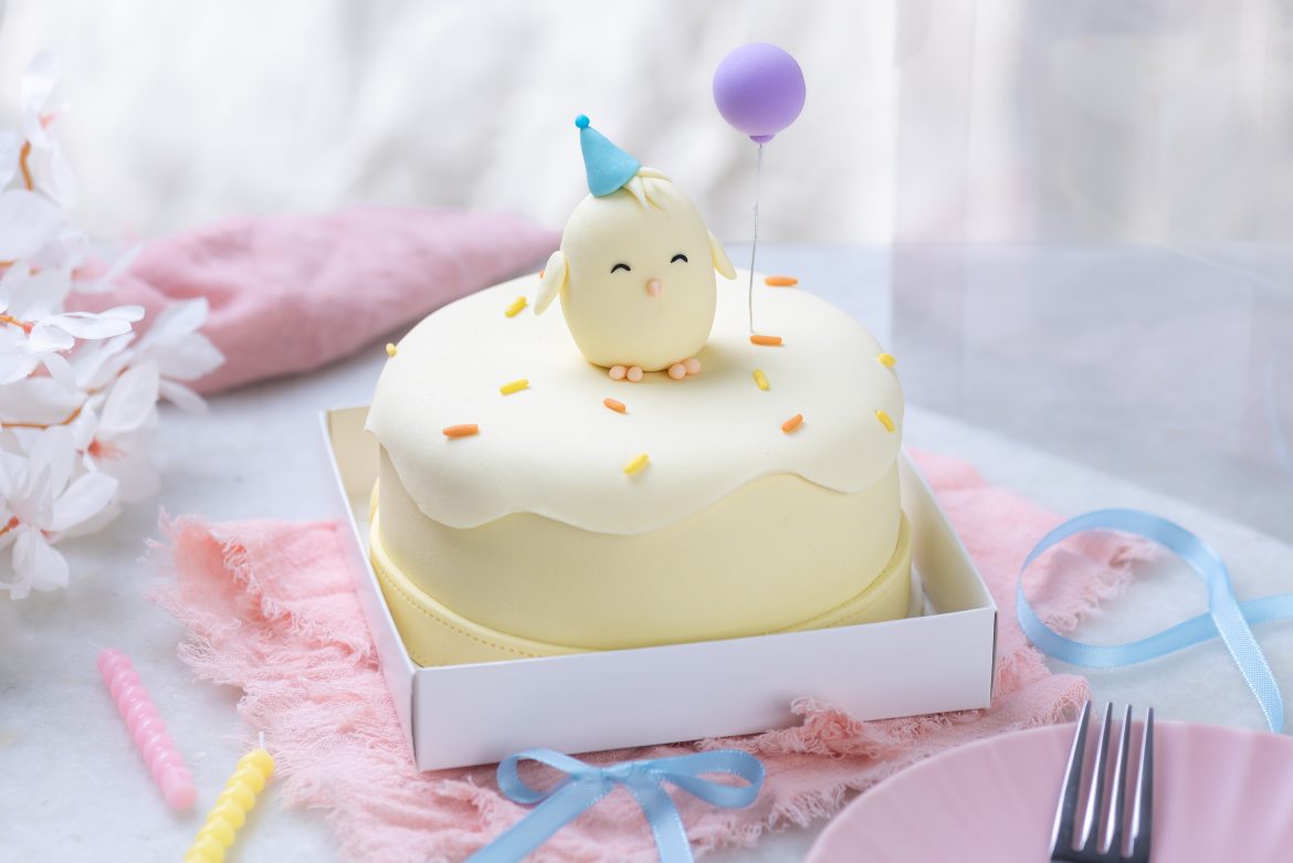 Meu Vício Desde o Início apresenta bolos personalizados para Mêsversário Meu Vício Desde o Início apresenta bolos personalizados para Mêsversário