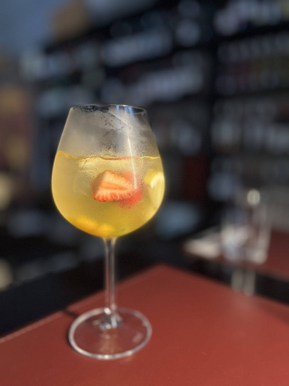 VINO! – Clericot Tropical VINO! - Clericot Tropical