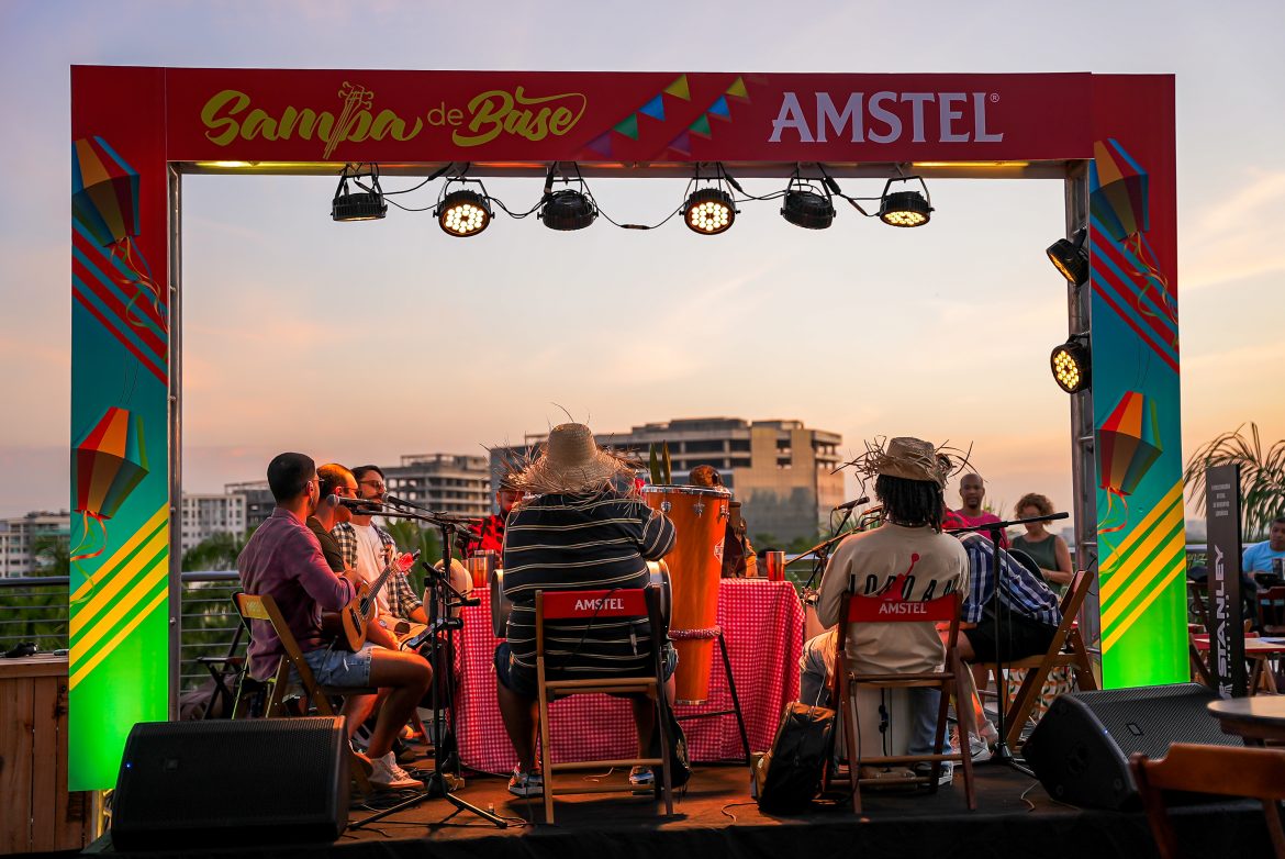 Shopping Metropolitano Barra recebe Encontro de Rodas de Samba, com Samba de Base e Samba da Quinzena, no dia 25 de janeiro