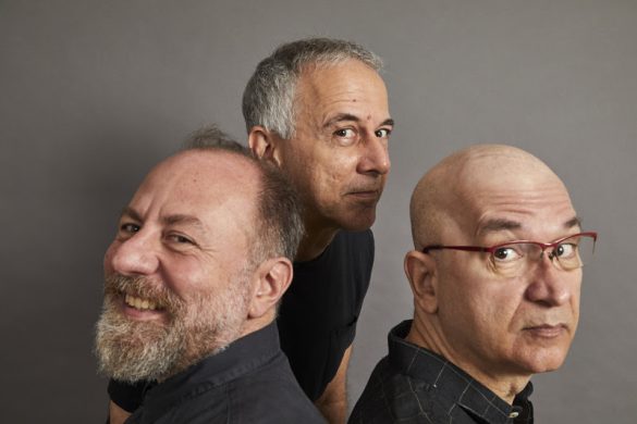 Os Paralamas do Sucesso celebram 40 anos de clássicos na Farmasi Arena, no Rio de Janeiro