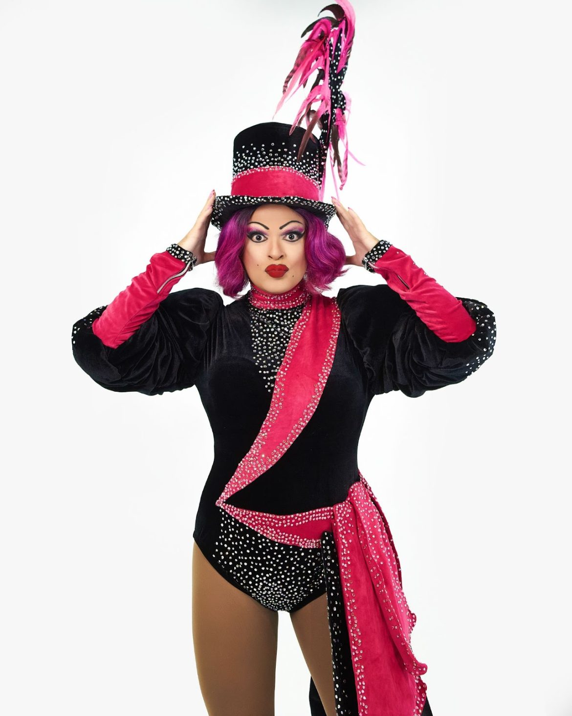 QComédia: Suzy Brasil e convidados especiais agitam o Teatro Riachuelo Rio em uma noite de risadas, diversão e inclusão