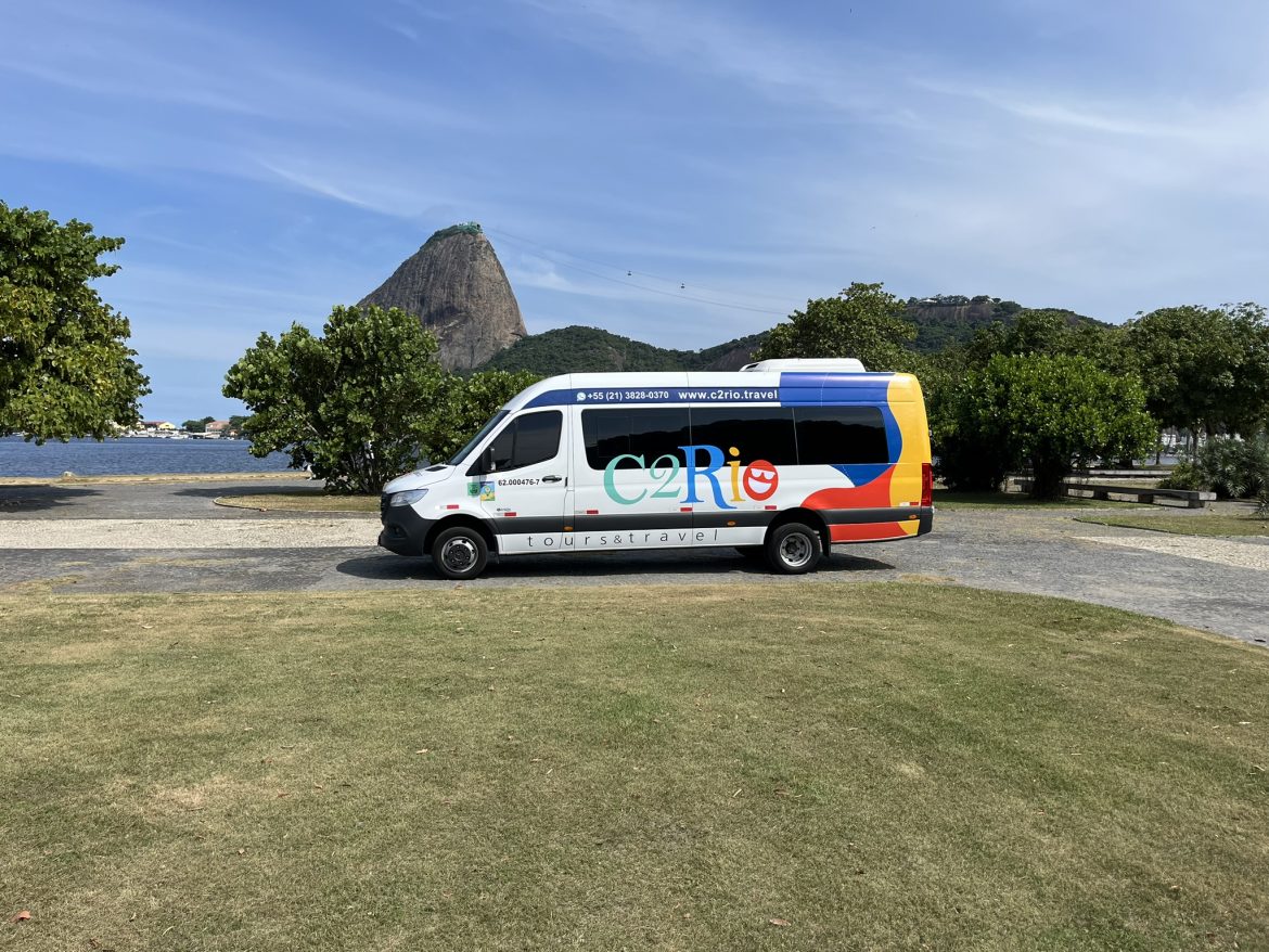Foto Van Adesivada – C2Rio 2025