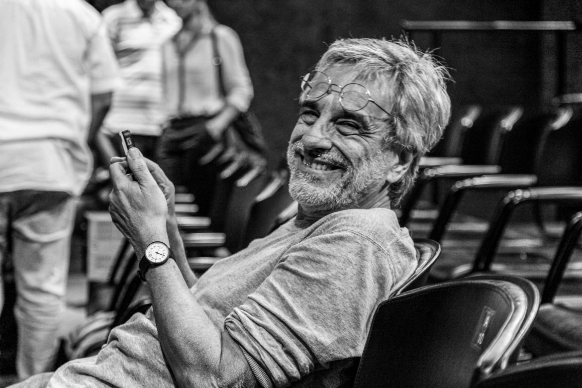 Aderbal Freire-Filho – Foto Nil Caniné Aderbal Freire-Filho - Foto Nil Caniné