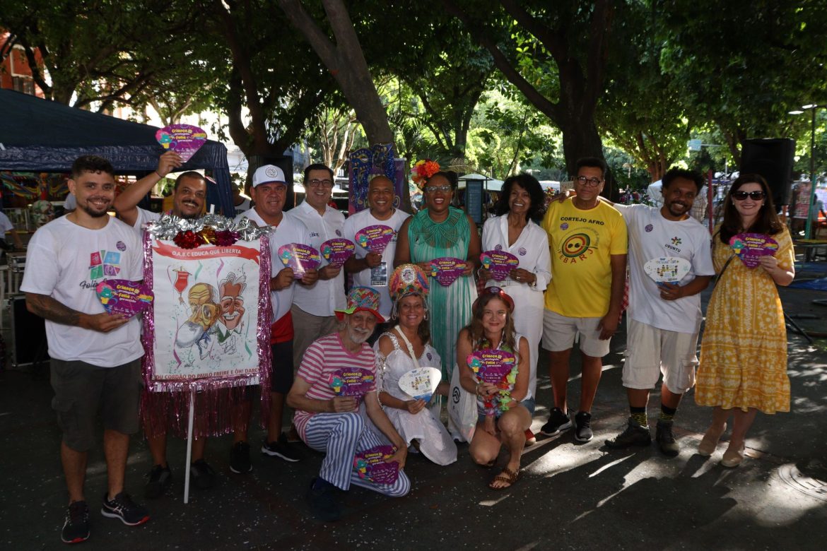 Bloco “Largo do Machadinho, Mas Não Largo do Suquinho” com Representates Folia Carioca e atoridades - Fotos Kazim