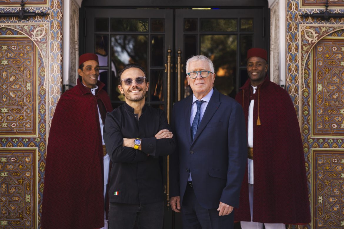 Chef Simoni Zanoni e o diretor-geral do La Mamounia, Pierre Jochem Chef Simoni Zanoni e o diretor-geral do La Mamounia, Pierre Jochem