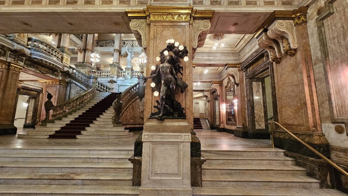 Theatro Municipal do Rio de Janeiro traz de volta o Projeto Ópera do Meio-Dia com entrada franca