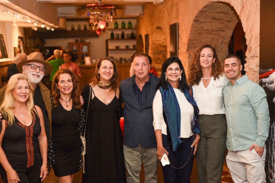 Sophie Barbara ,artistas e curadores